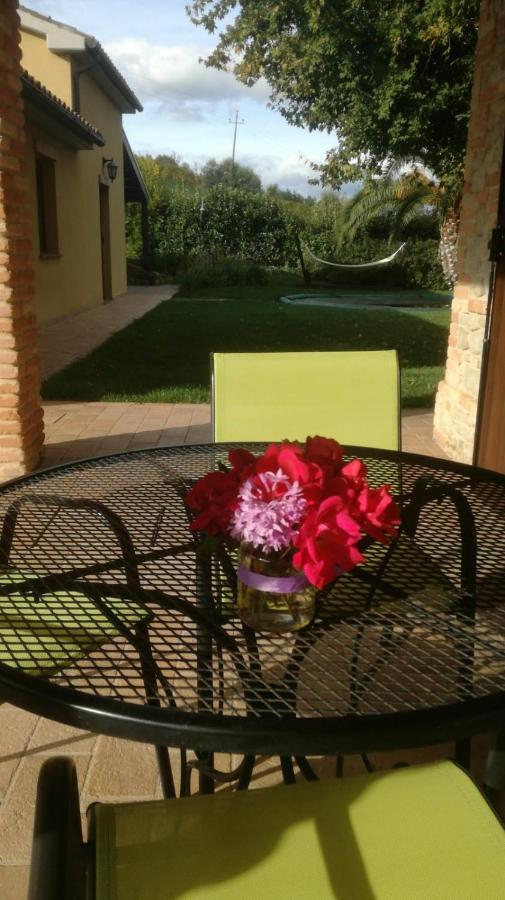 Agriturismo La Vecchia Fonte Castelbellino Exterior foto